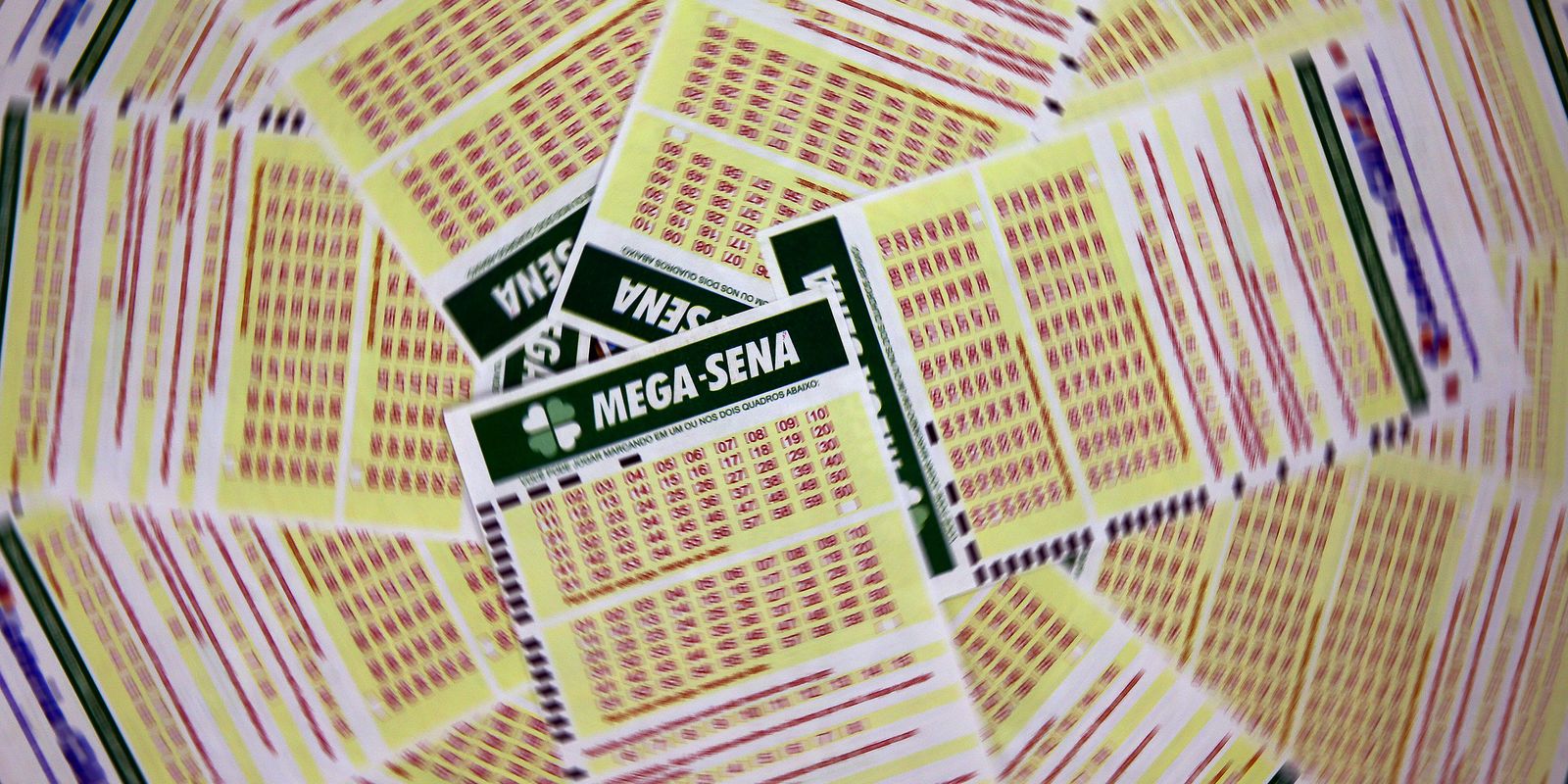 Mega-Sena sorteia nesta terça-feira prêmio acumulado em R$ 15 milhões