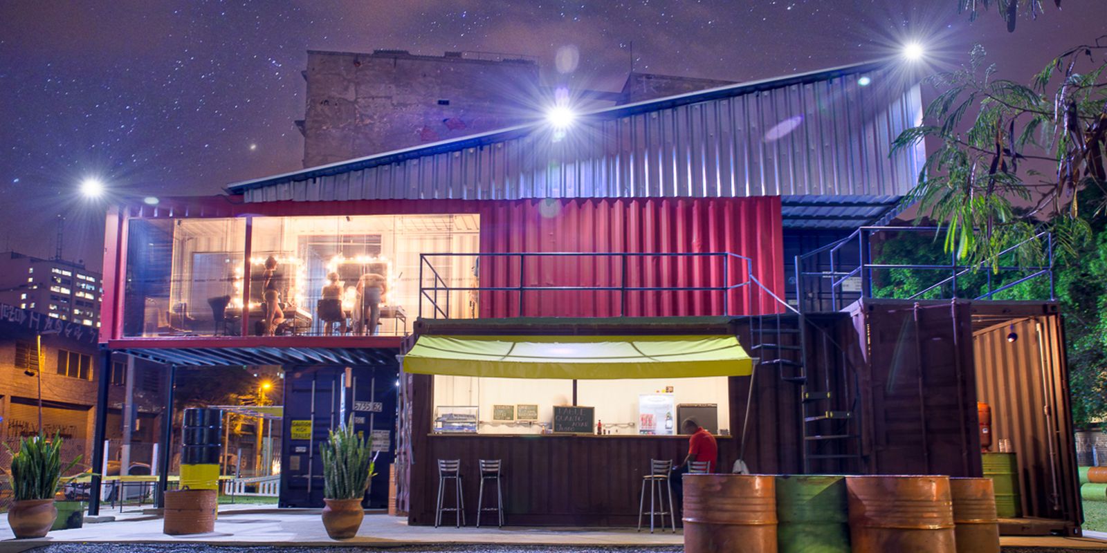 Teatro de Contêiner, em São Paulo, deve desocupar espaço em 15 dias