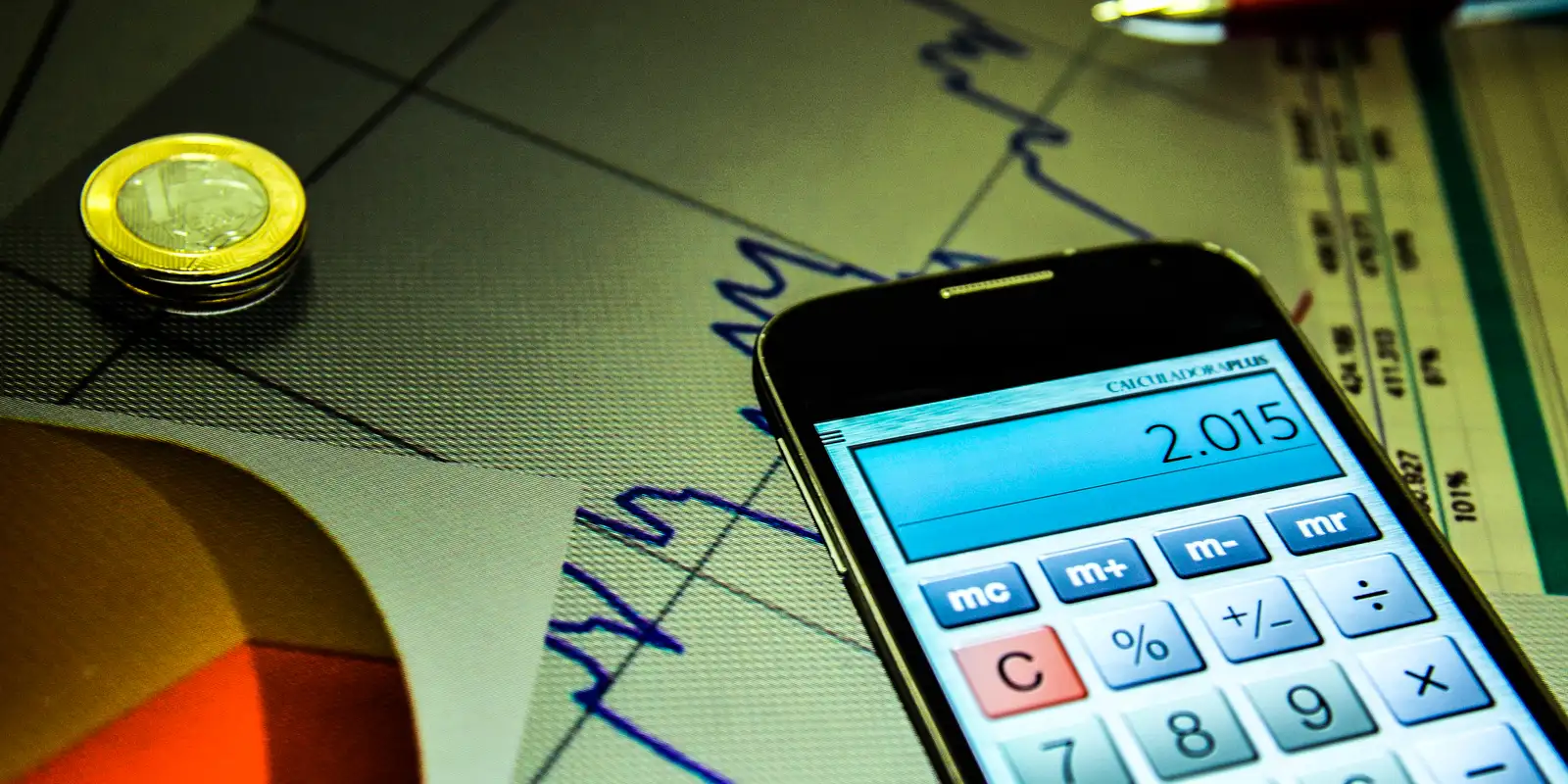 Mercado financeiro projeta inflação de 4,83% em 2025