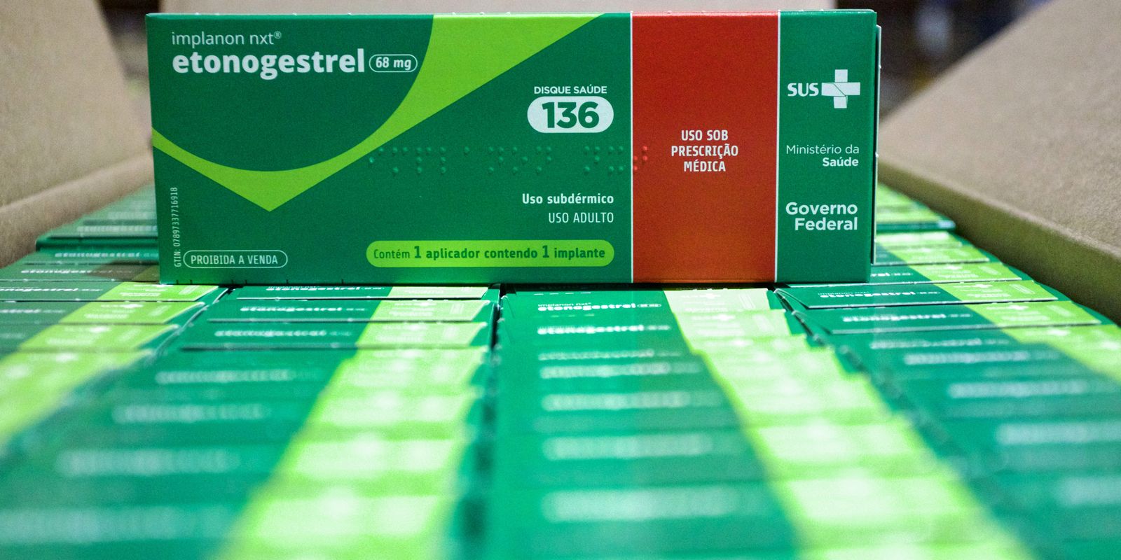 SUS qualifica profissionais para ampliar oferta de implantes hormonais