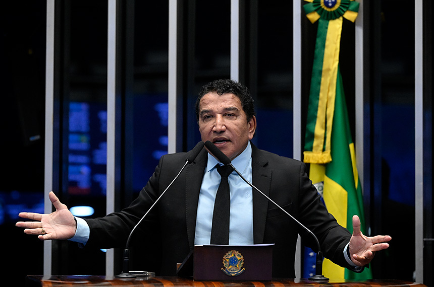Magno Malta anuncia PDLs contra decretos de Lula que regulam 'big techs'