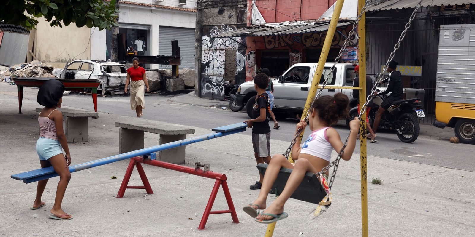 Governo do Rio cria órgãos que vão coordenar reocupação de territórios