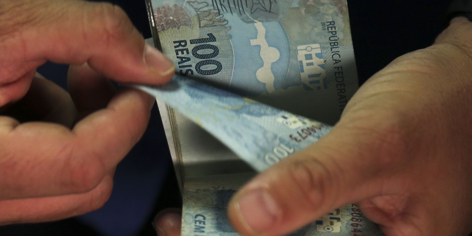 Desenrola Adimplentes começa a operar nesta terça-feira