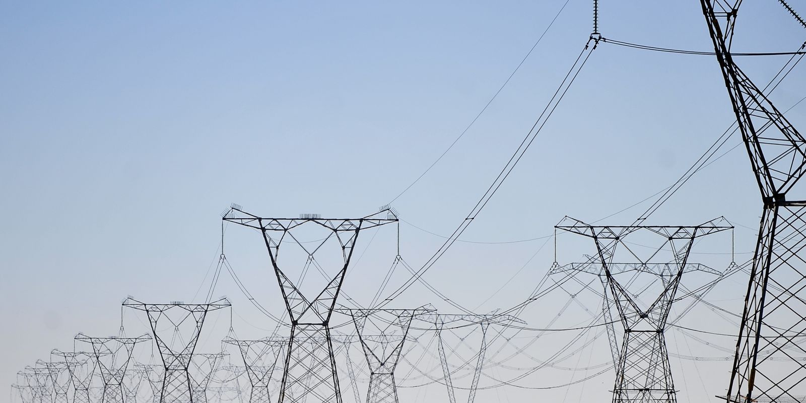 ONS suspende geração excedente de energia pela segunda vez no ano