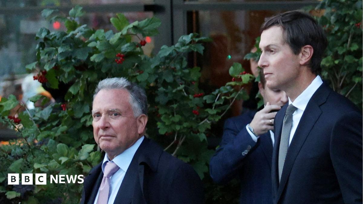 US envoys meet Putin in Moscow for Ukraine talks