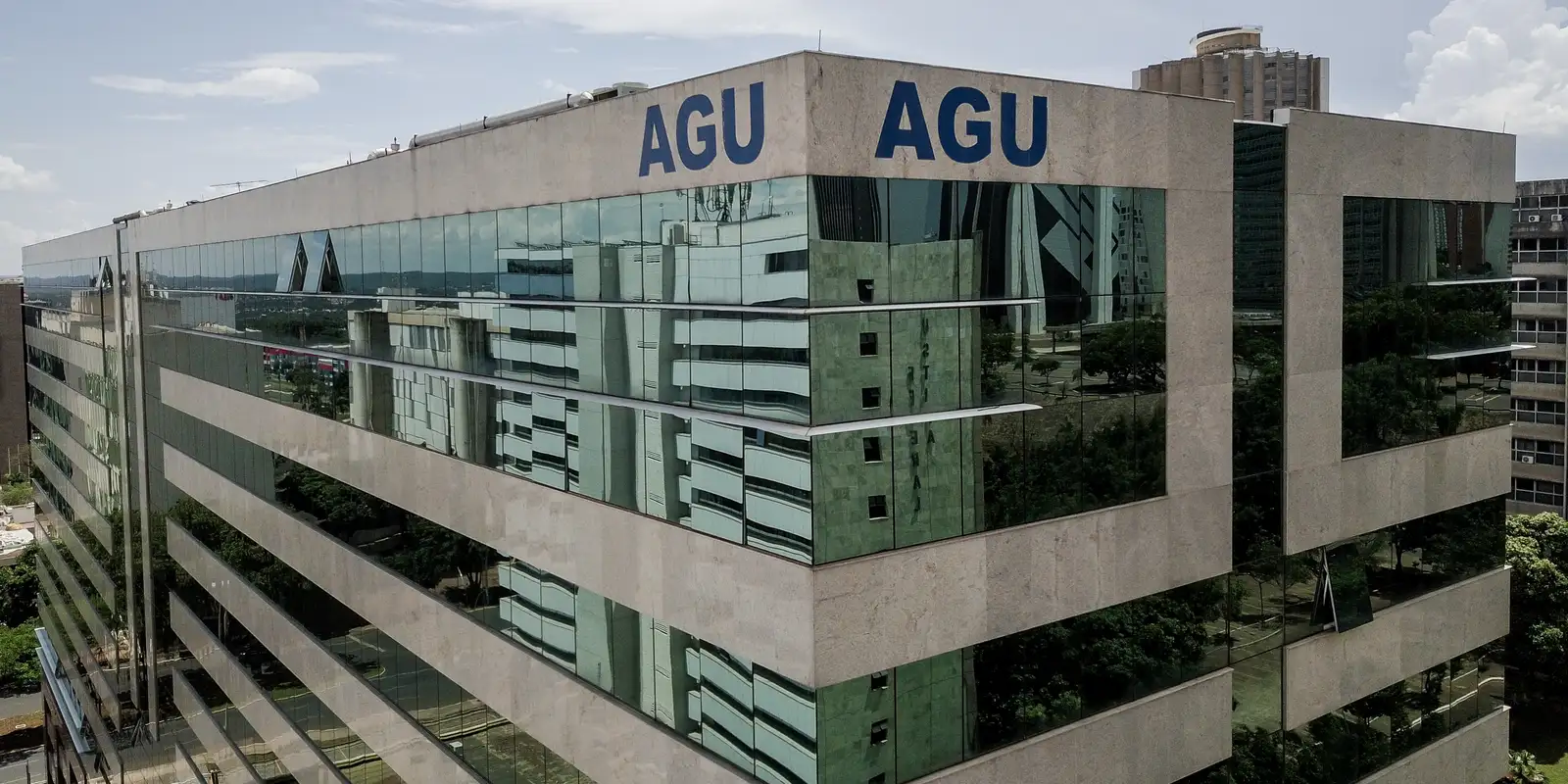 Para AGU, decisão de Fachin restaura ordem pública e administrativa