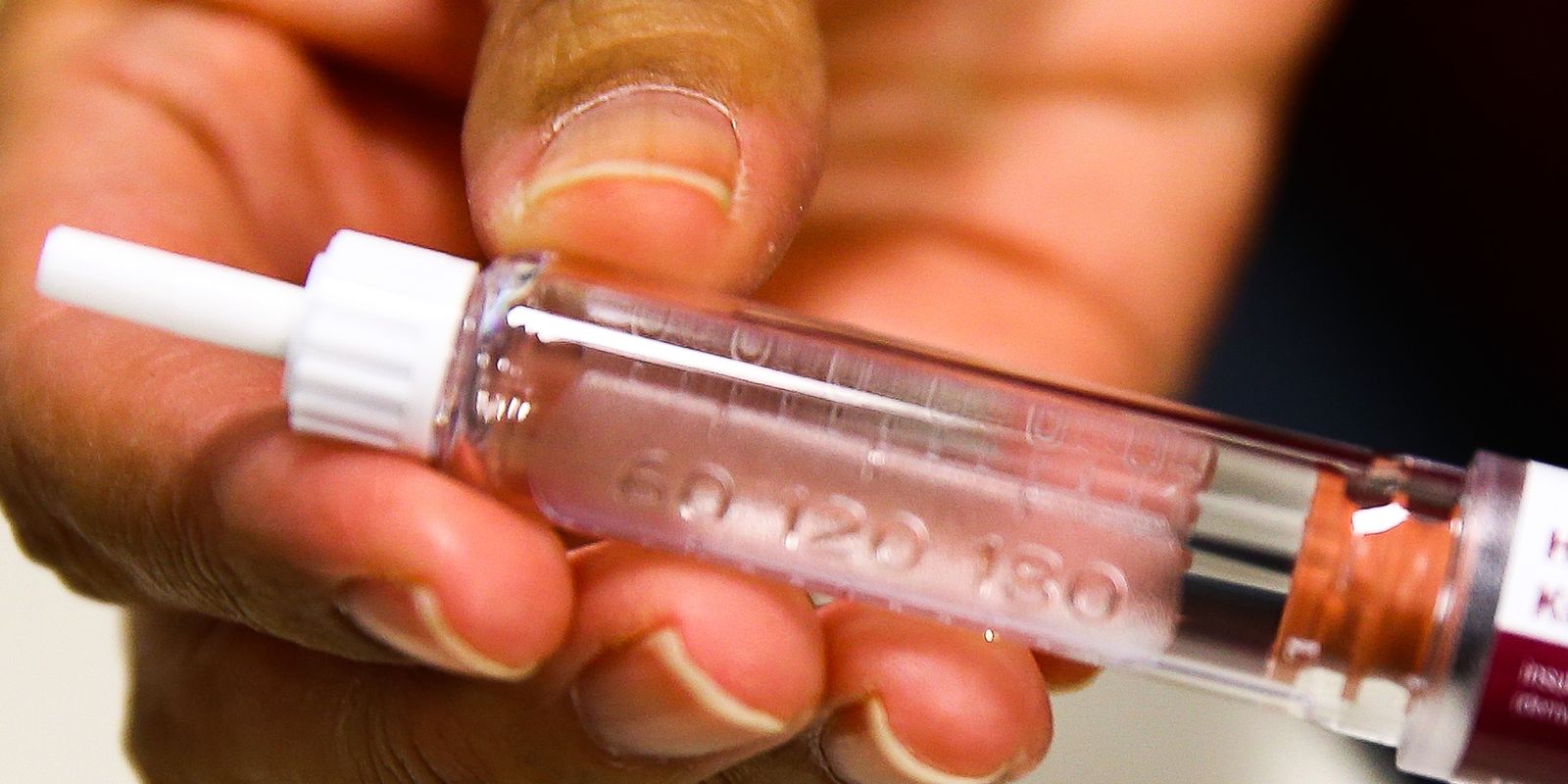 Anvisa proíbe venda de insulina e tirzepatida irregulares