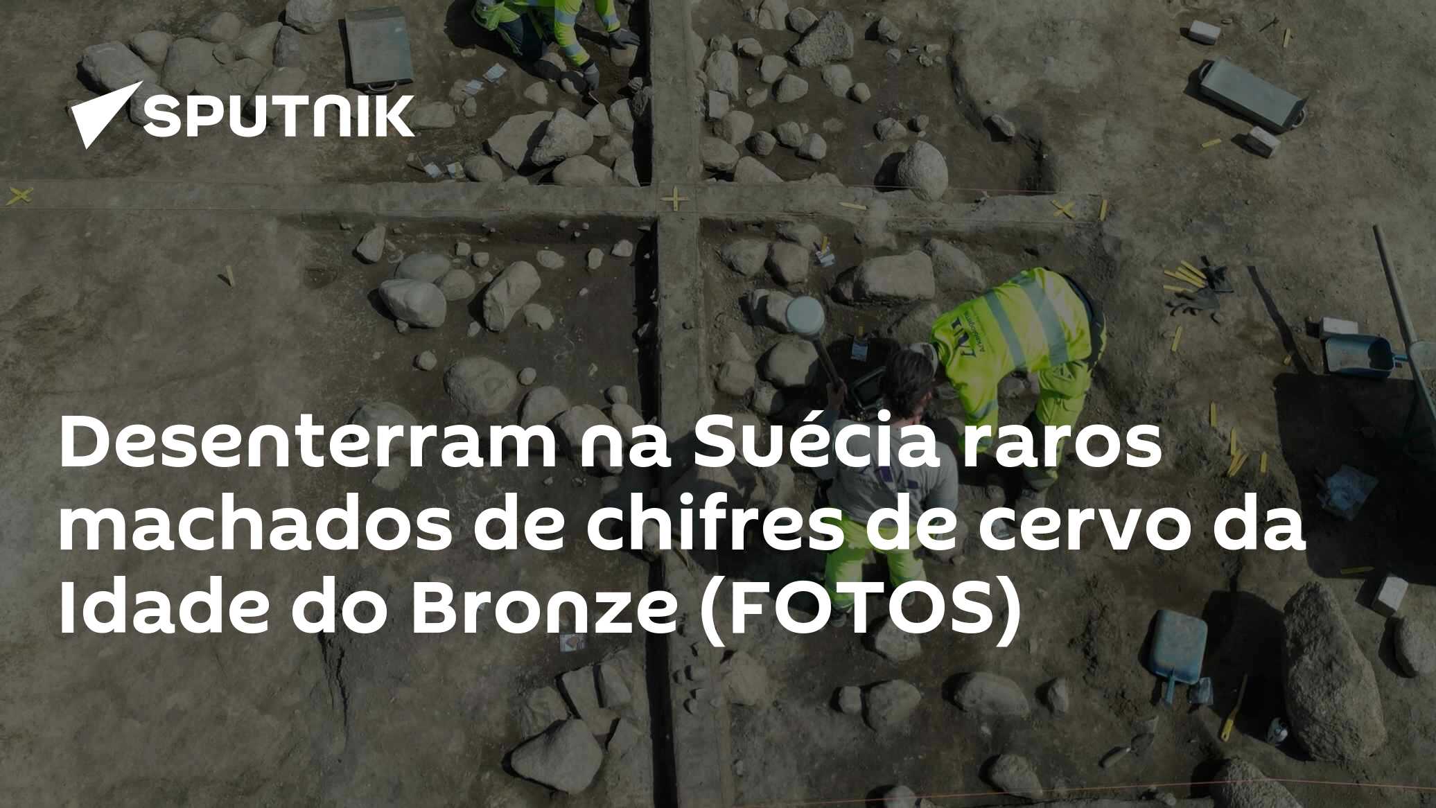 Desenterram na Suécia raros machados de chifres de cervo da Idade do Bronze (FOTOS)